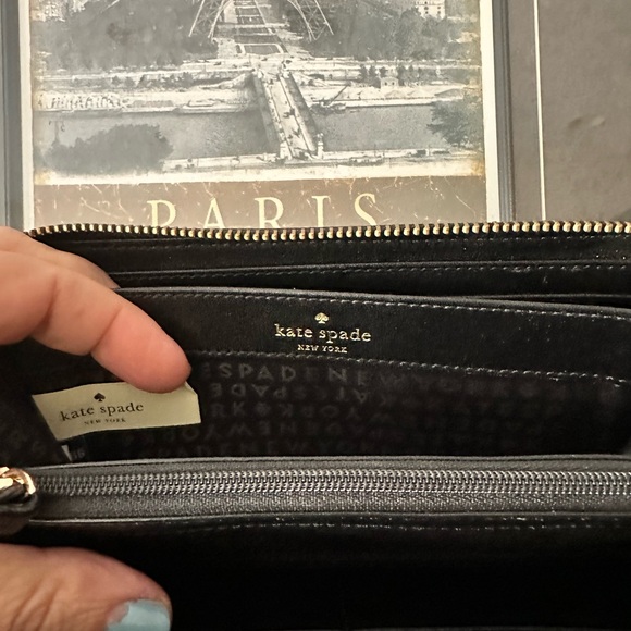 Kate Spade Wakefield Lane Neda Wallet Black Clutch Zip-Around Perforated Leather - Picture 8 of 13